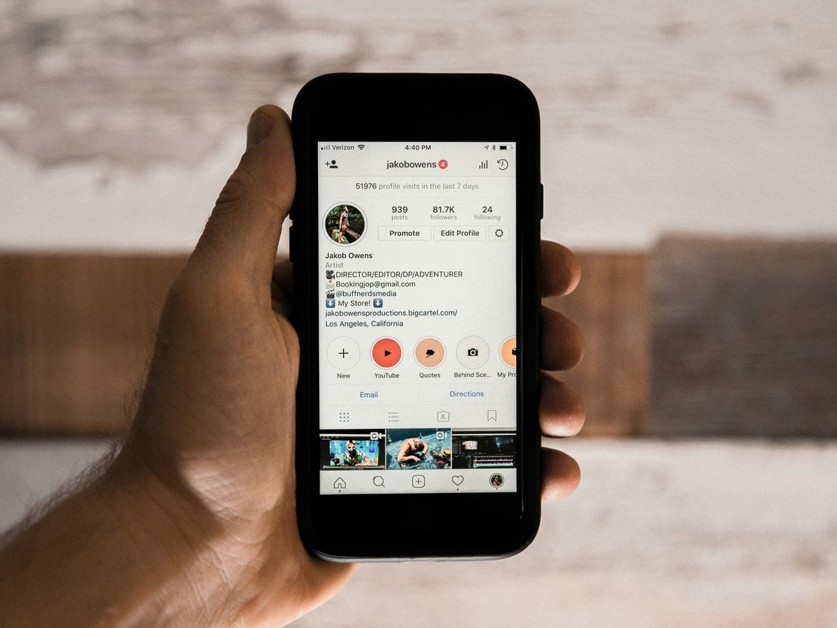 person holding space gray iPhone 6