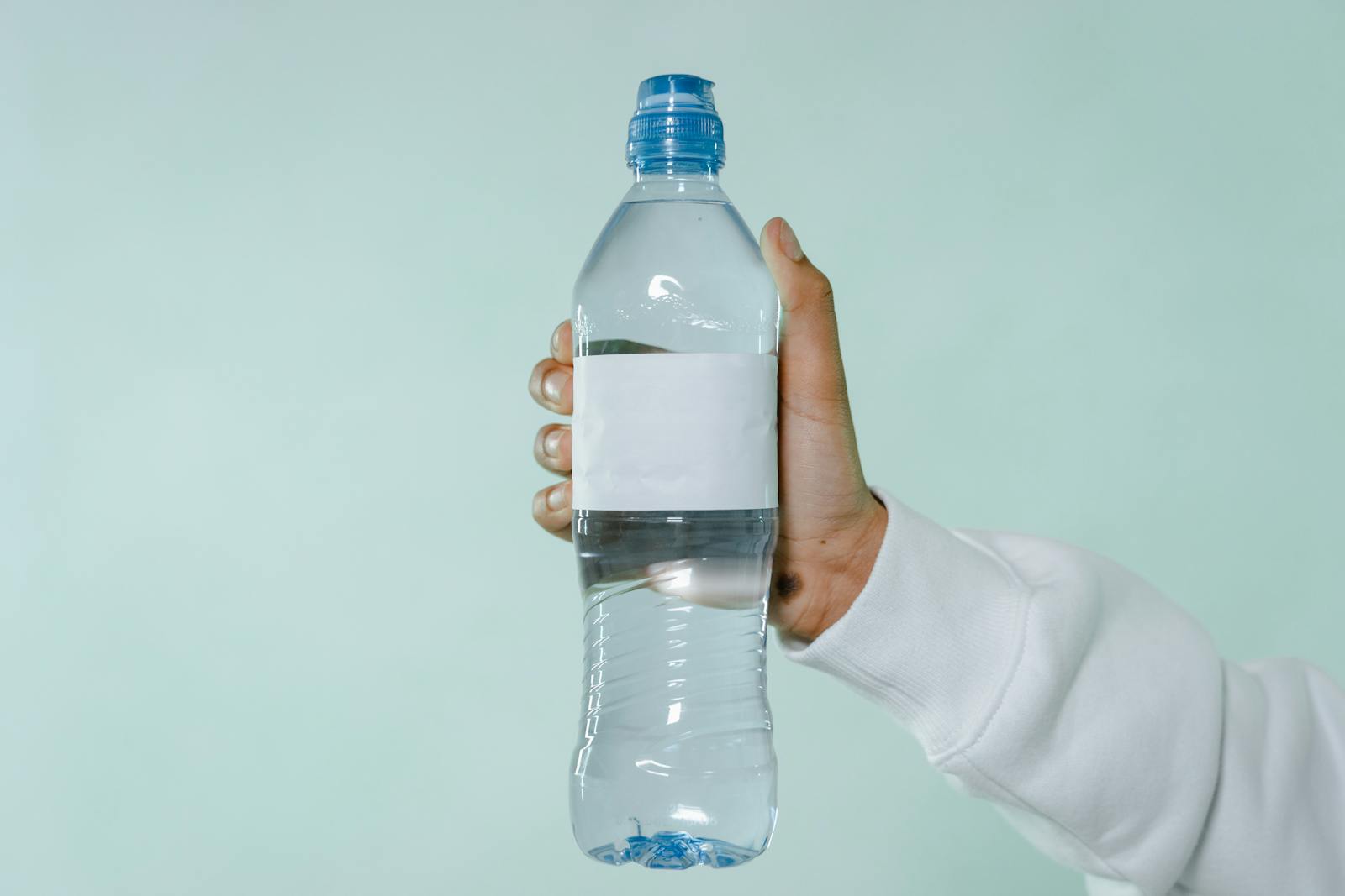 microplastics water bottle