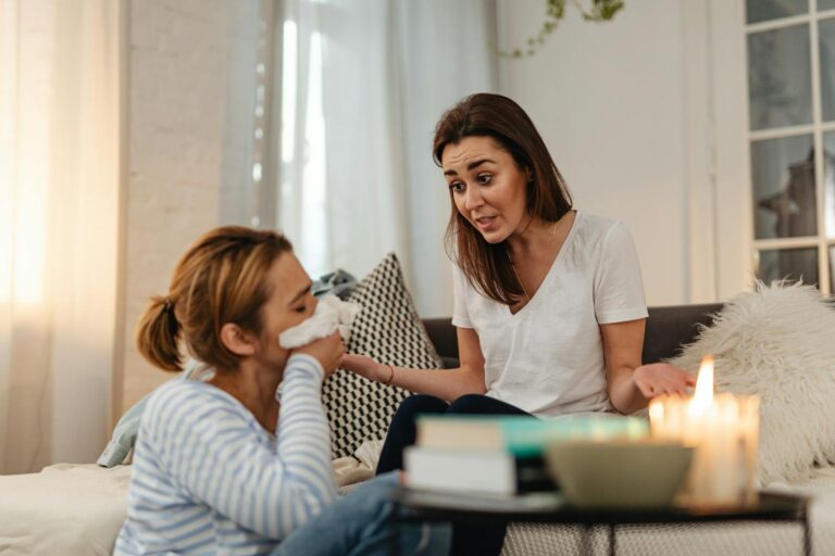 Psychologists explain why the friends you made before 30 feel irreplaceable and the ones you make after 40 feel like work