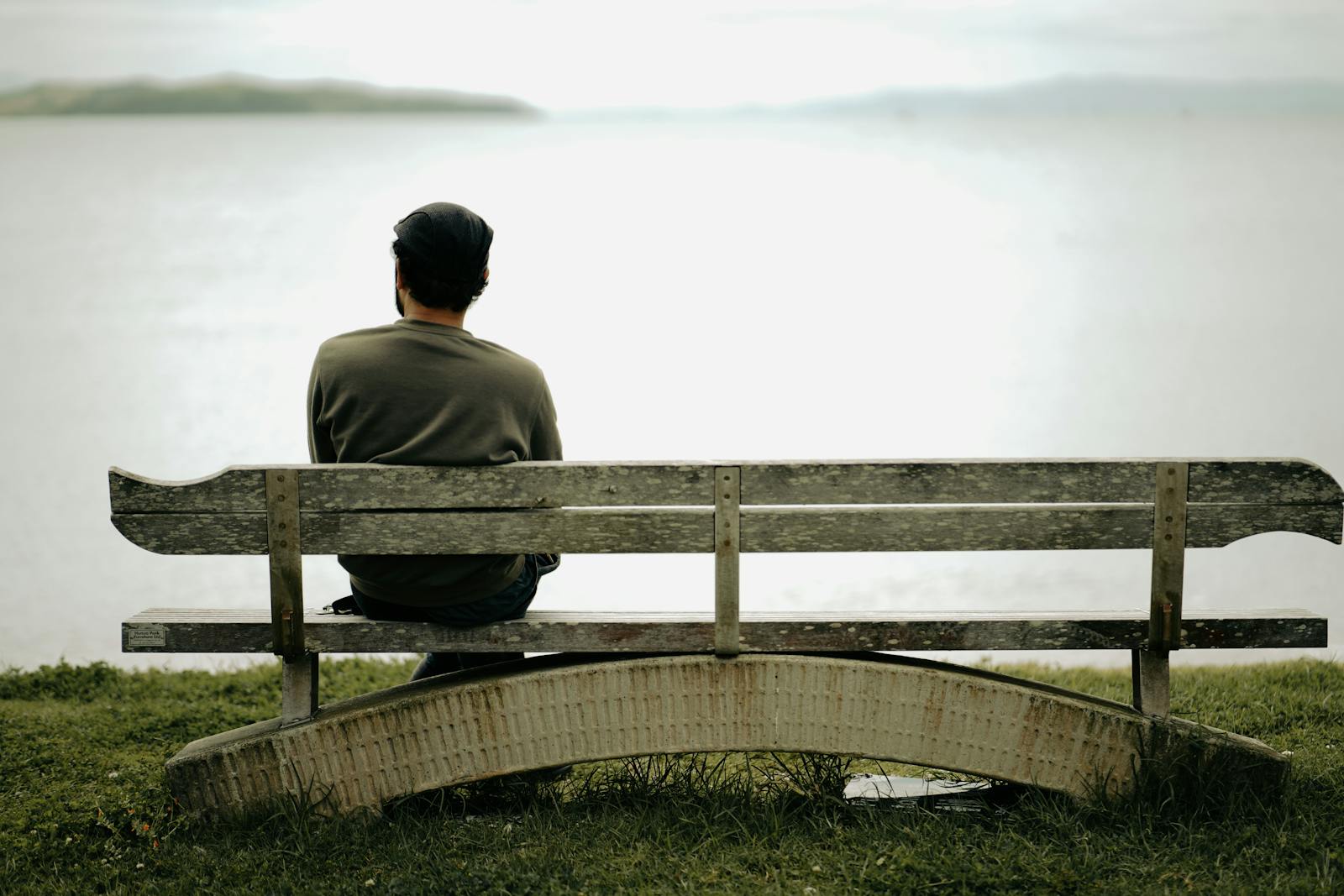 The exhausting performance of being low-maintenance — and how it becomes the very thing that makes you impossible to help
