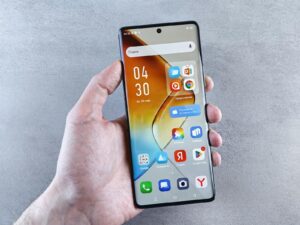 The first wide-ratio foldable phone is here — and it's not from Apple or Samsung