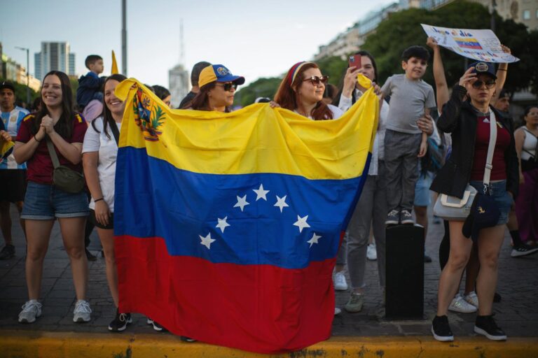 How U.S. sanctions on Venezuela crushed ordinary businesses while the regime adapted and survived