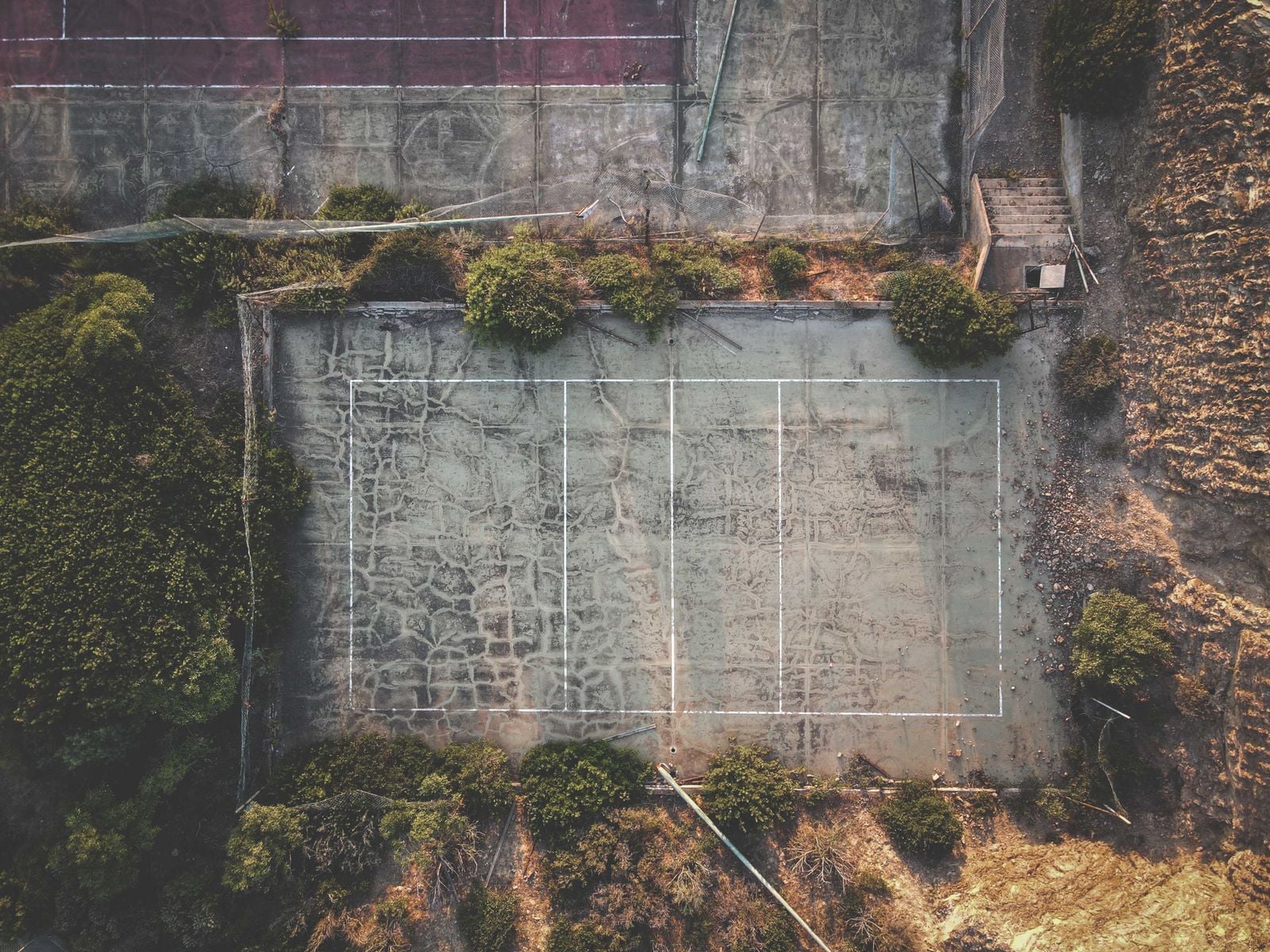 empty volleyball court