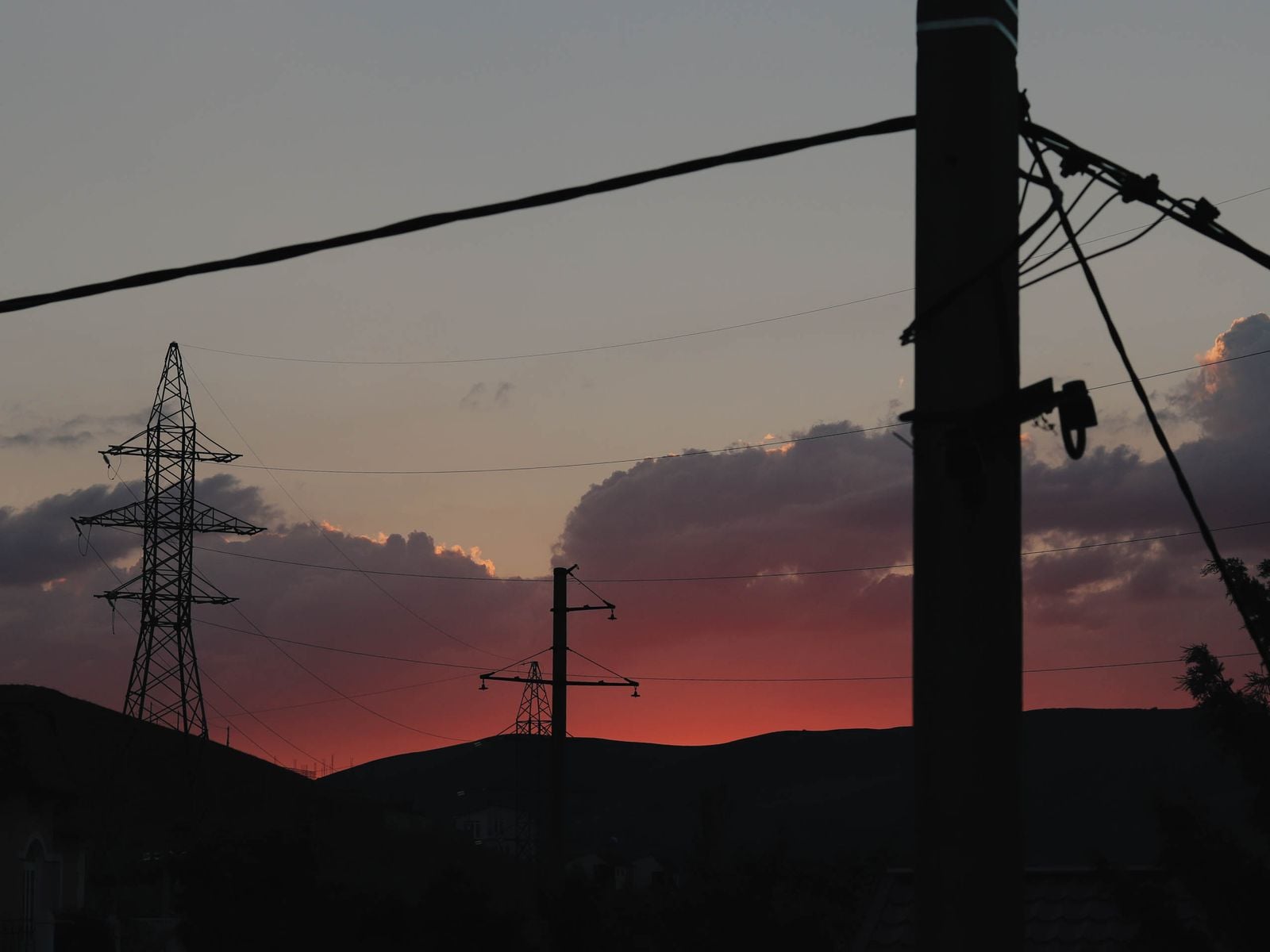 high voltage power lines